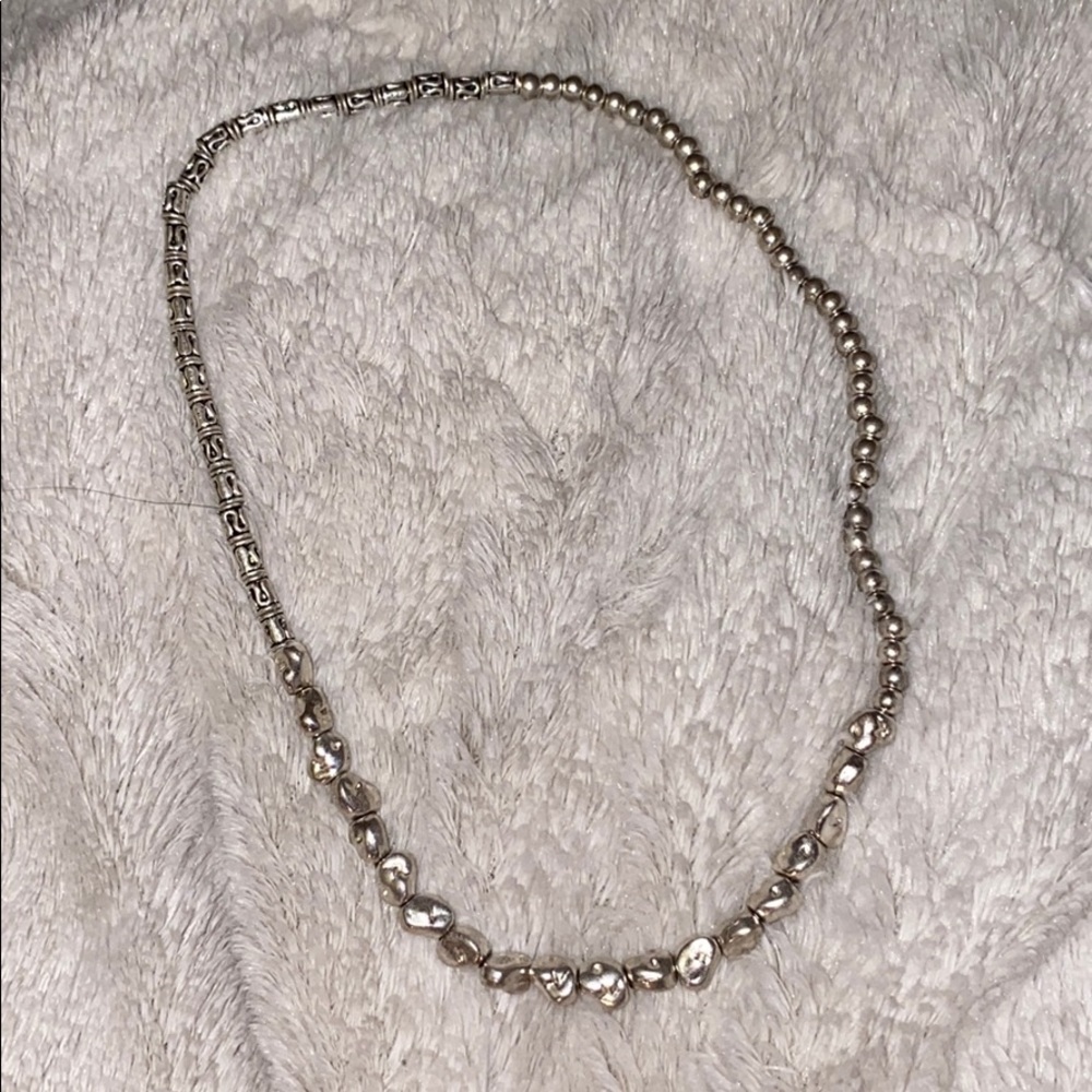 Boutique Brand // Stretchy Silver Bead Necklace